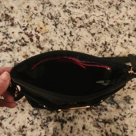 Tommy Hilfiger Small Black Purse/Crossbody - Picture 6 of 15